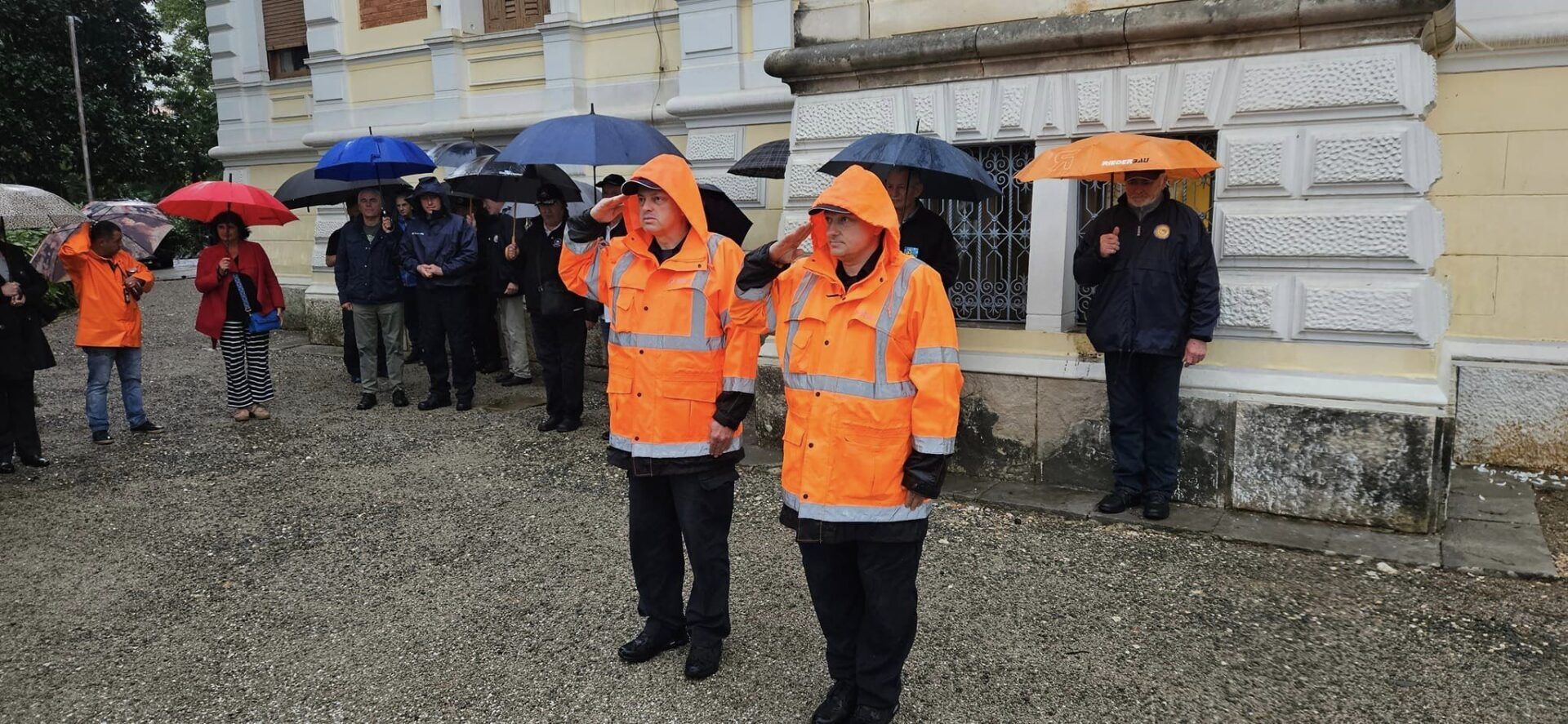 opatija svi sveti vijenci svijeće (10) opatija svi sveti vijenci svijeće (10)