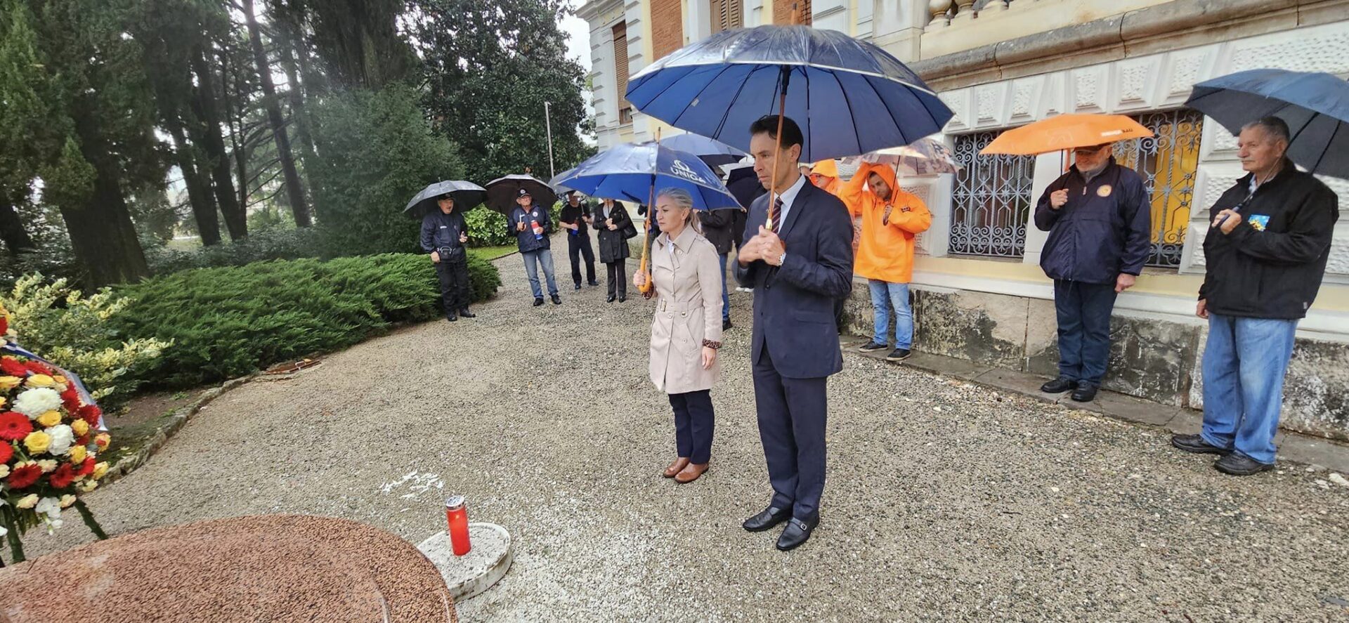 opatija svi sveti vijenci svijeće (16) opatija svi sveti vijenci svijeće (16)