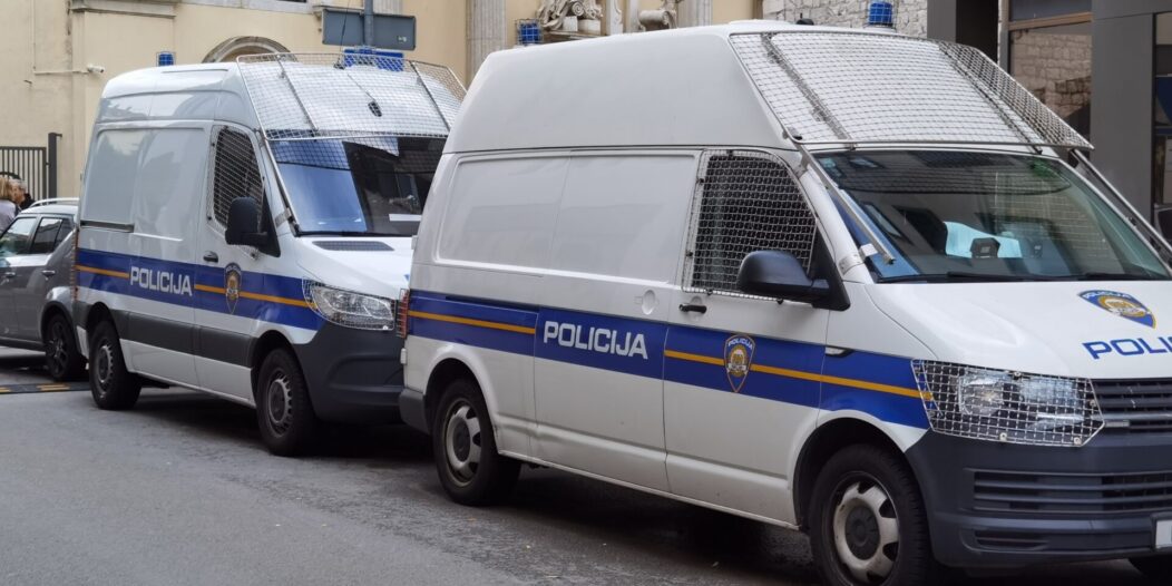 policija auto rijeka 2023 13 policija auto rijeka 2023 13