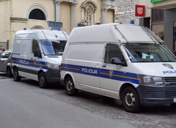 policija auto rijeka 2023 13