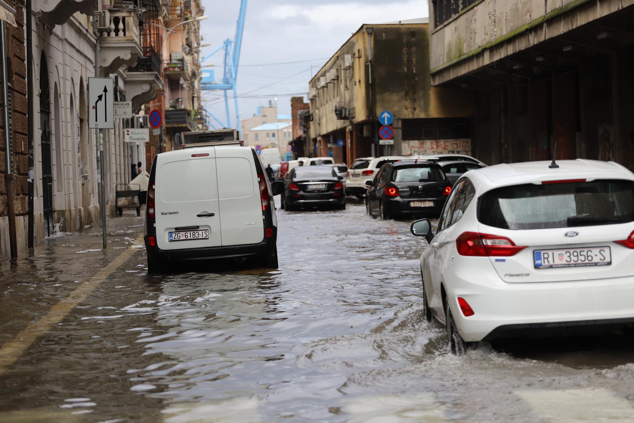 poplava tržnica riportal 2710123 13 poplava tržnica riportal 2710123 13