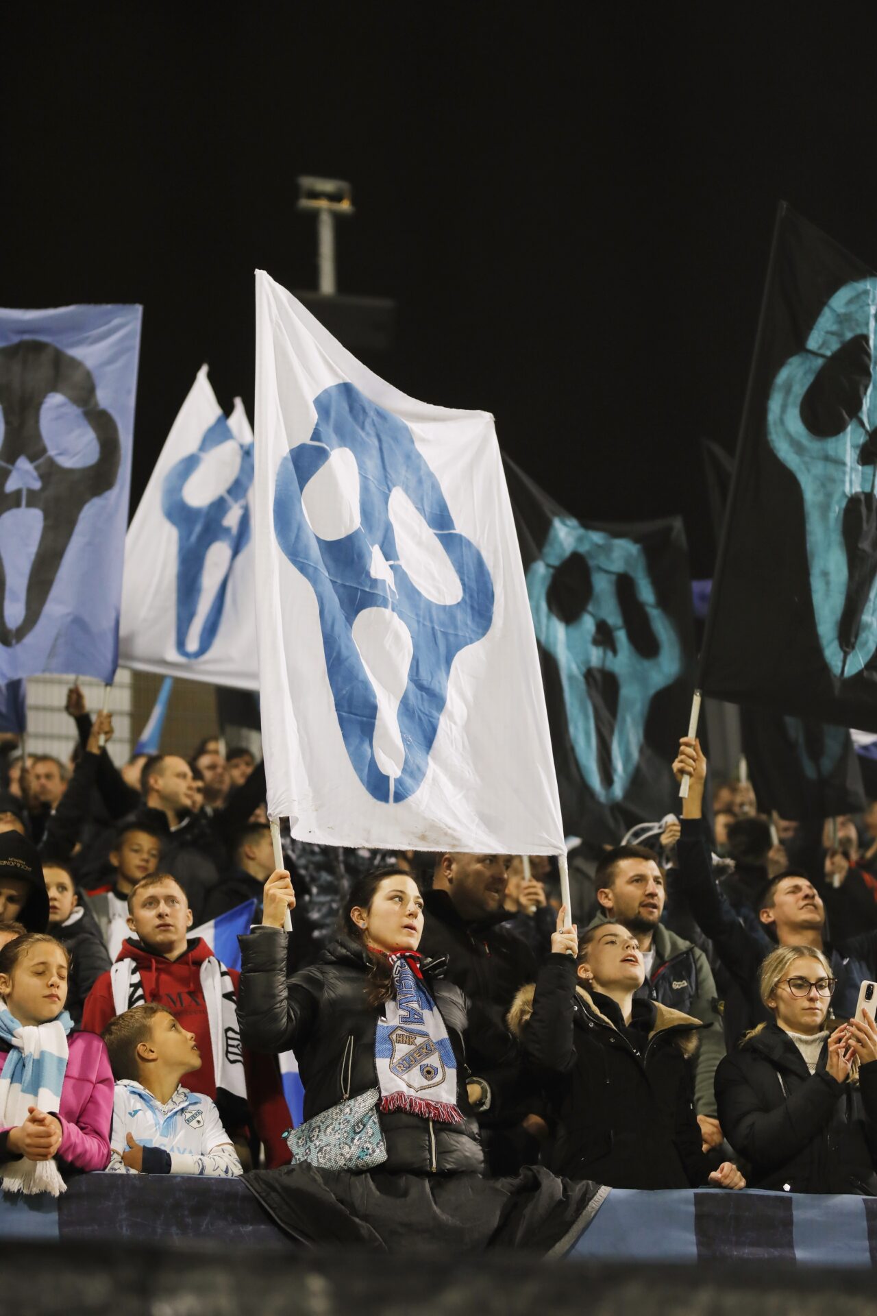 IMG_20231112_204101 IMG_20231112_204101