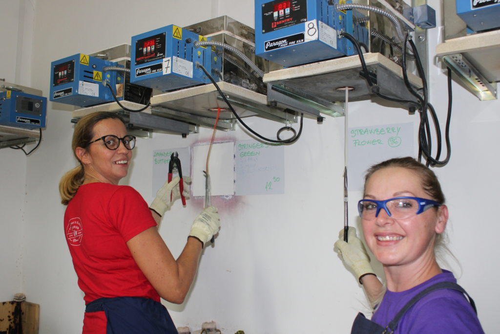 PGZ GLASS STUDIO DRIVENIK (7) PGZ GLASS STUDIO DRIVENIK (7)