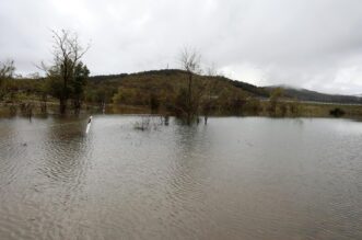 Grobničko polje i prometnice pod vodom