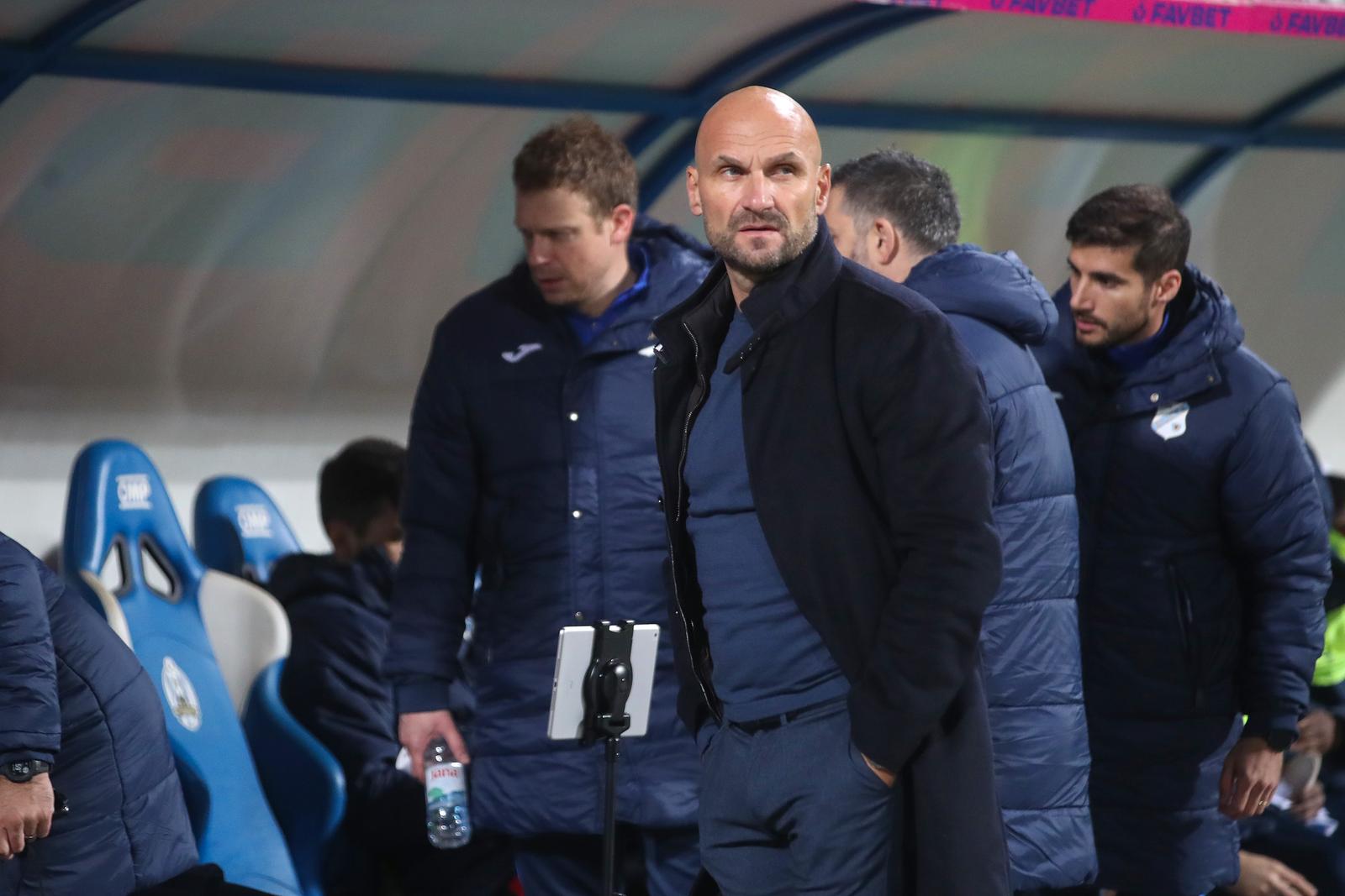 Lokomotiva i Rijeka sastali se u 14. kolu SuperSport HNL-a Lokomotiva i Rijeka sastali se u 14. kolu SuperSport HNL-a