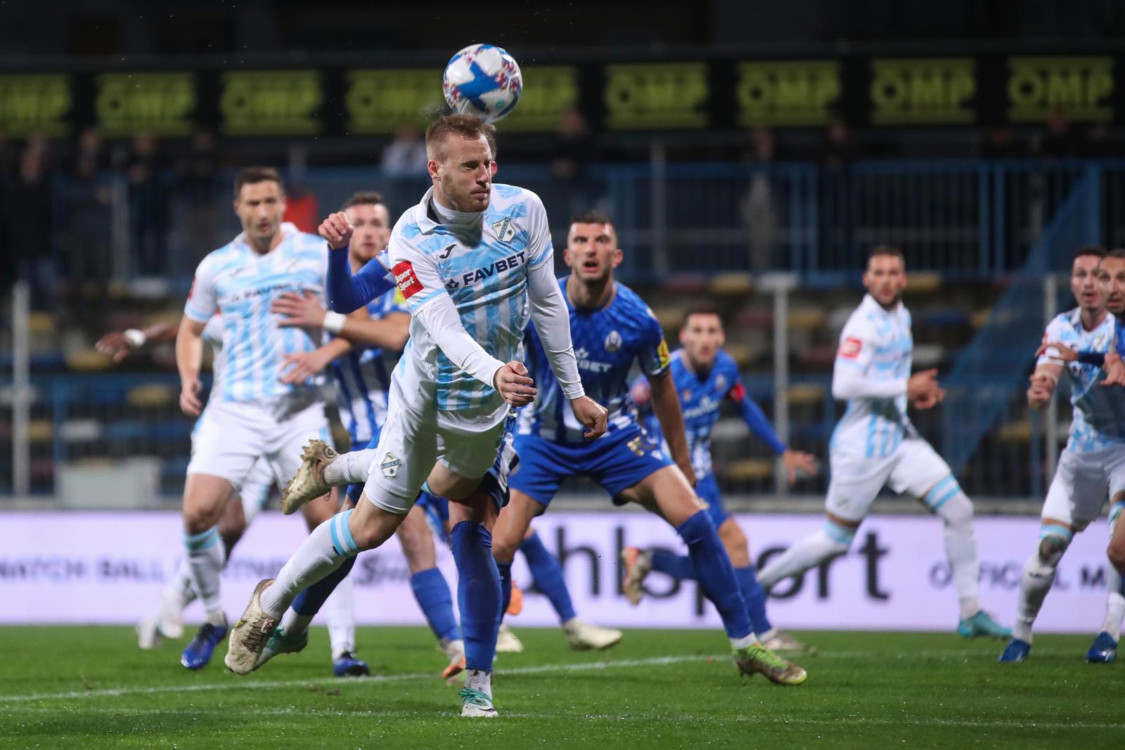 Lokomotiva i Rijeka sastali se u 14. kolu SuperSport HNL-a Lokomotiva i Rijeka sastali se u 14. kolu SuperSport HNL-a