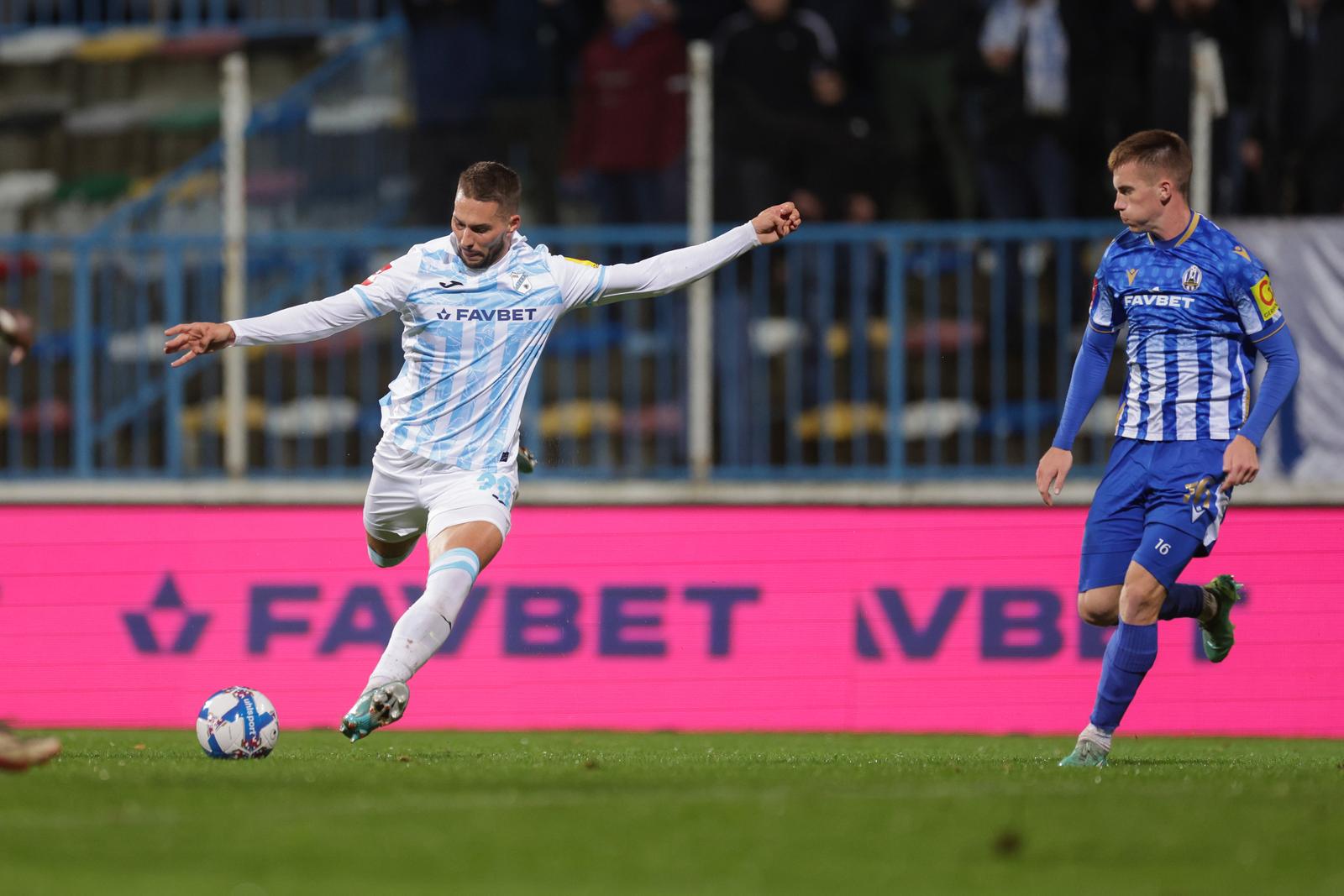 Lokomotiva i Rijeka sastali se u 14. kolu SuperSport HNL-a Lokomotiva i Rijeka sastali se u 14. kolu SuperSport HNL-a