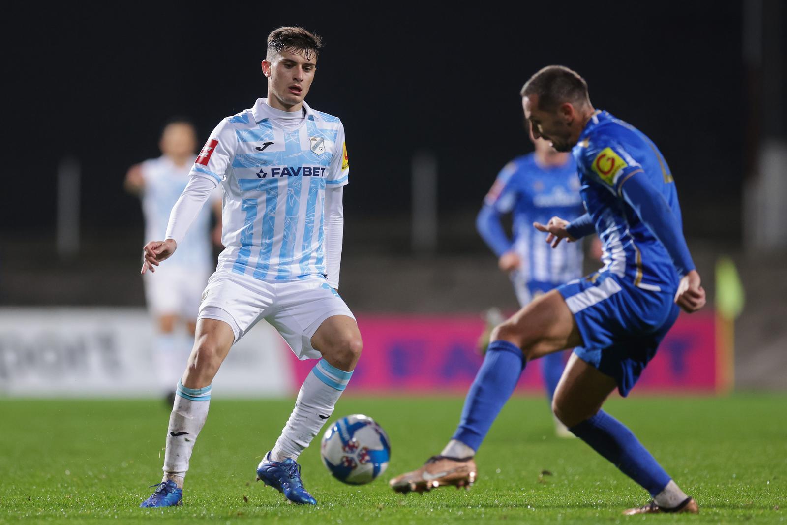 Lokomotiva i Rijeka sastali se u 14. kolu SuperSport HNL-a Lokomotiva i Rijeka sastali se u 14. kolu SuperSport HNL-a