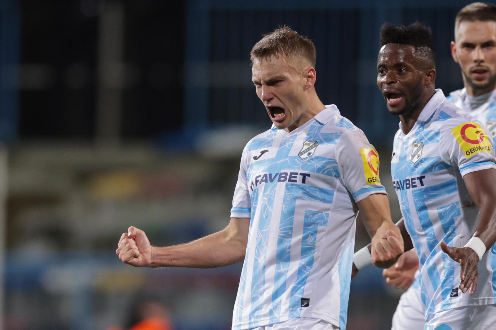 Lokomotiva i Rijeka sastali se u 14. kolu SuperSport HNL-a Lokomotiva i Rijeka sastali se u 14. kolu SuperSport HNL-a