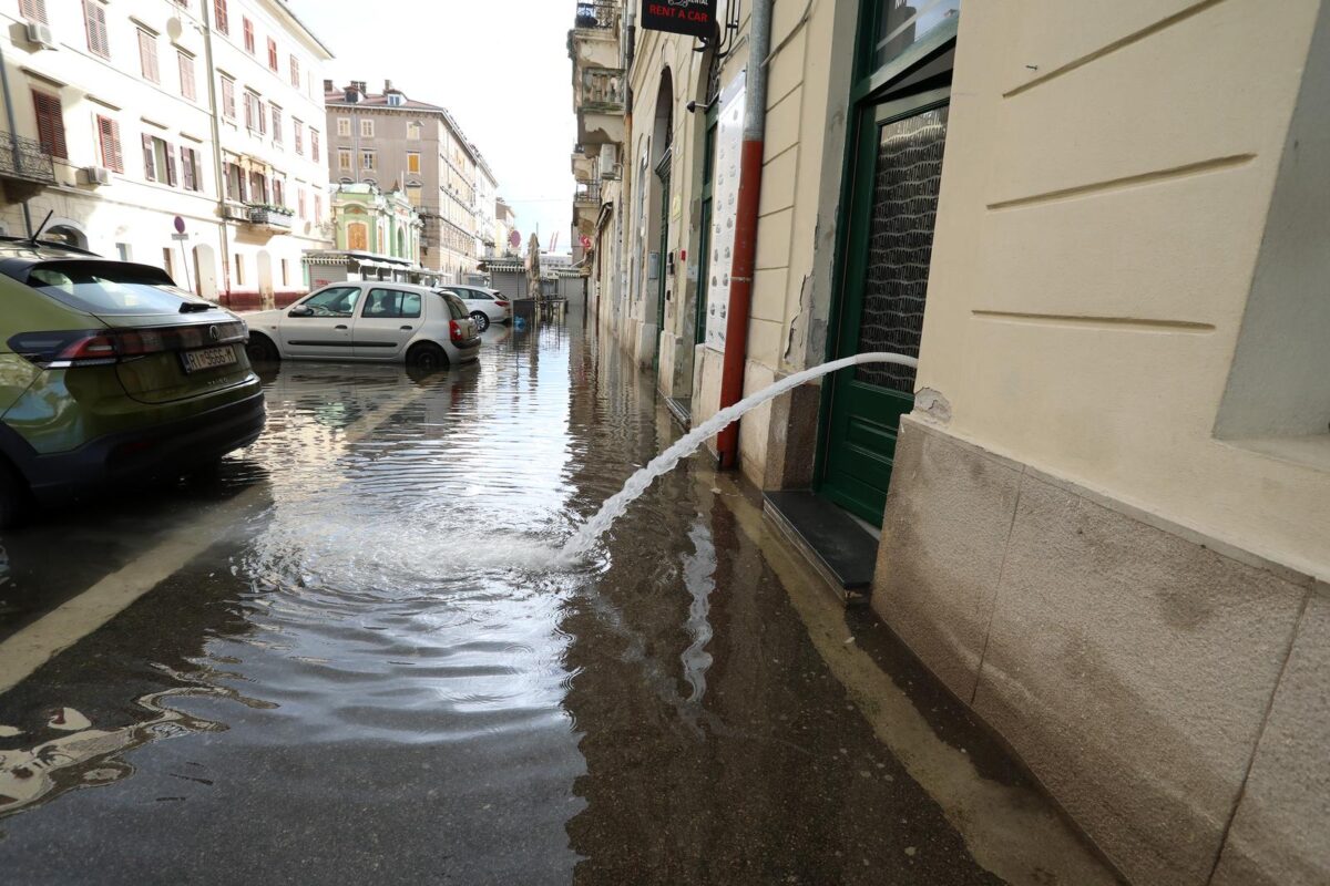 Rijeka: Posljedice sinoćnjeg kišnog nevremena