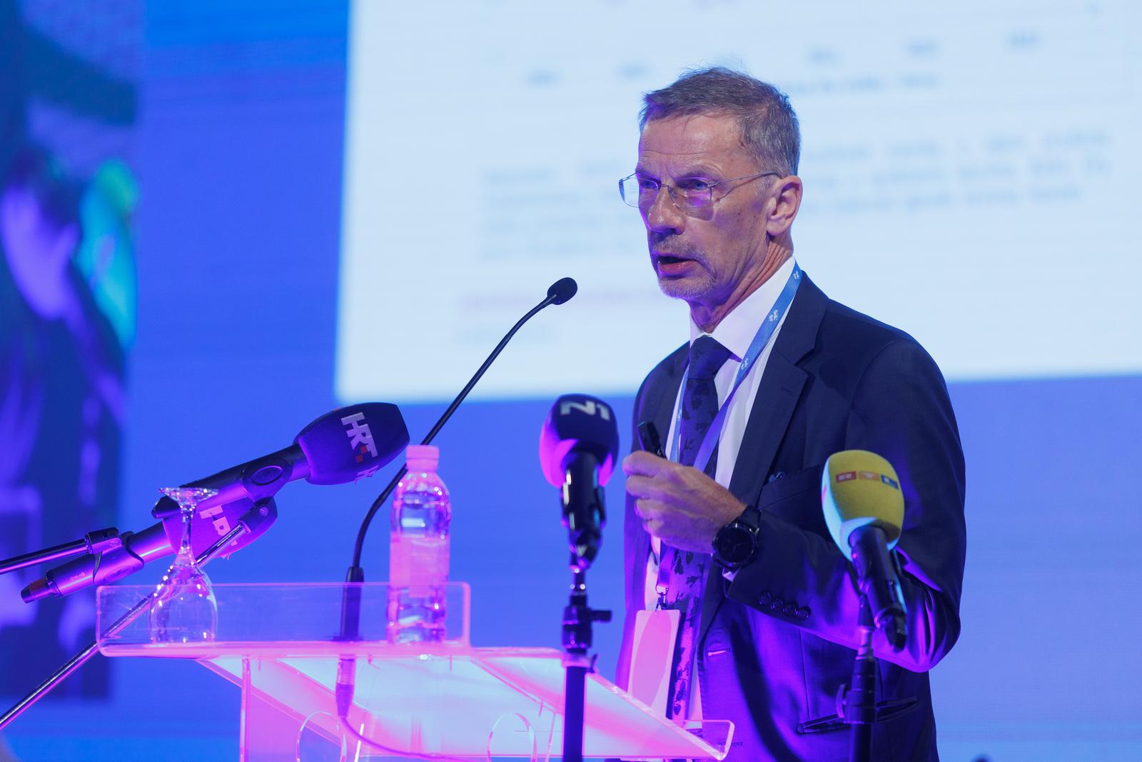 Opatija: Održano tradicionalno savjetovanje “Ekonomska politika Hrvatske u 2024.” Opatija: Održano tradicionalno savjetovanje “Ekonomska politika Hrvatske u 2024.”