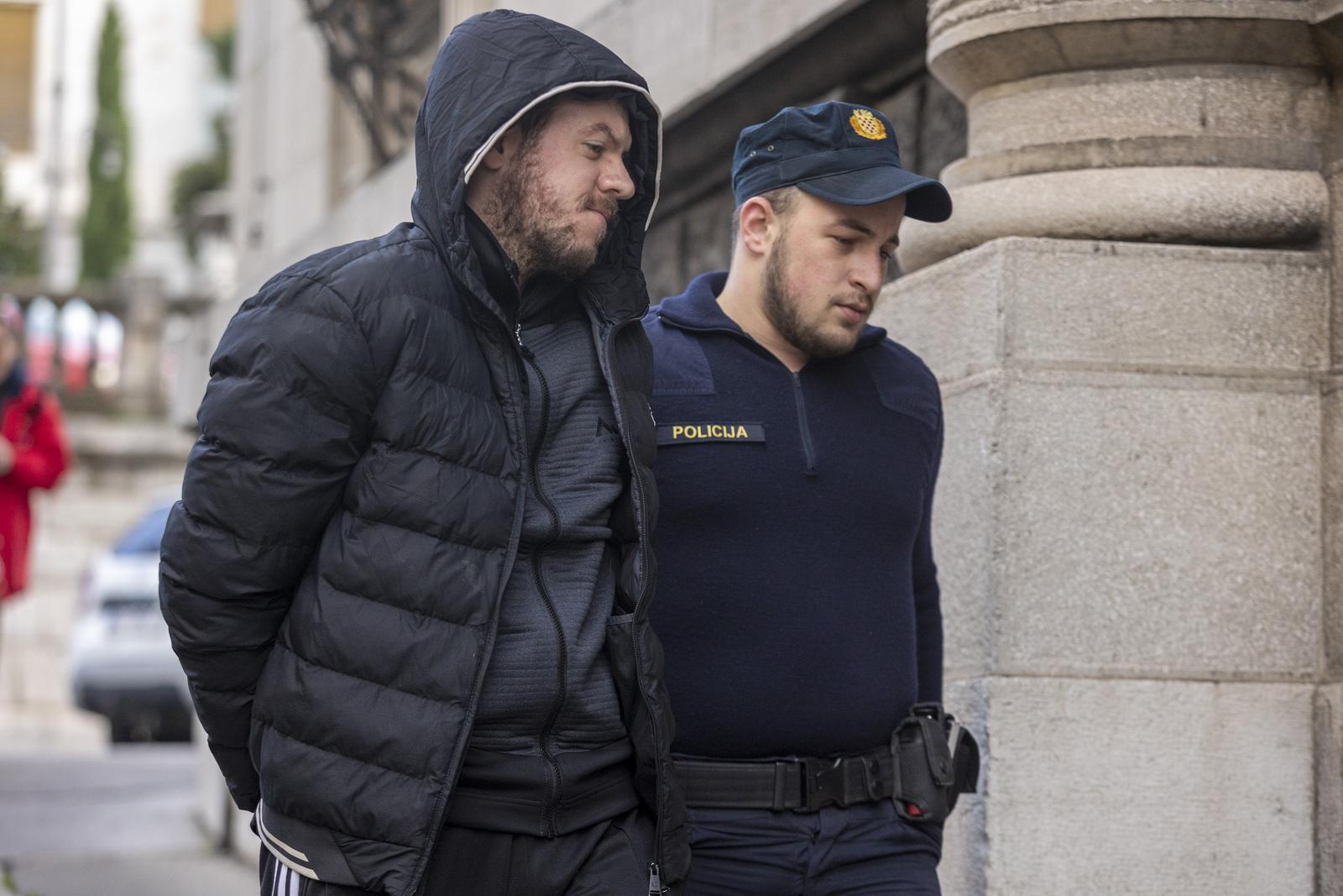 Rijeka: Privođenje osumnjičenih za kripto prevaru Rijeka: Privođenje osumnjičenih za kripto prevaru