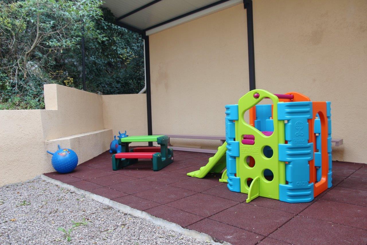 Početak-rada-u-jaslicama-u-Područnoj-školi-Orehovica-6 Početak-rada-u-jaslicama-u-Područnoj-školi-Orehovica-6