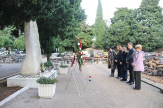 Polaganje-vijenaca-povodom-Dana-sjećanja-na-žrtve-Domovinskog-rata-i-Dana-sjećanja-na-žrtvu-Vukovara-i-15