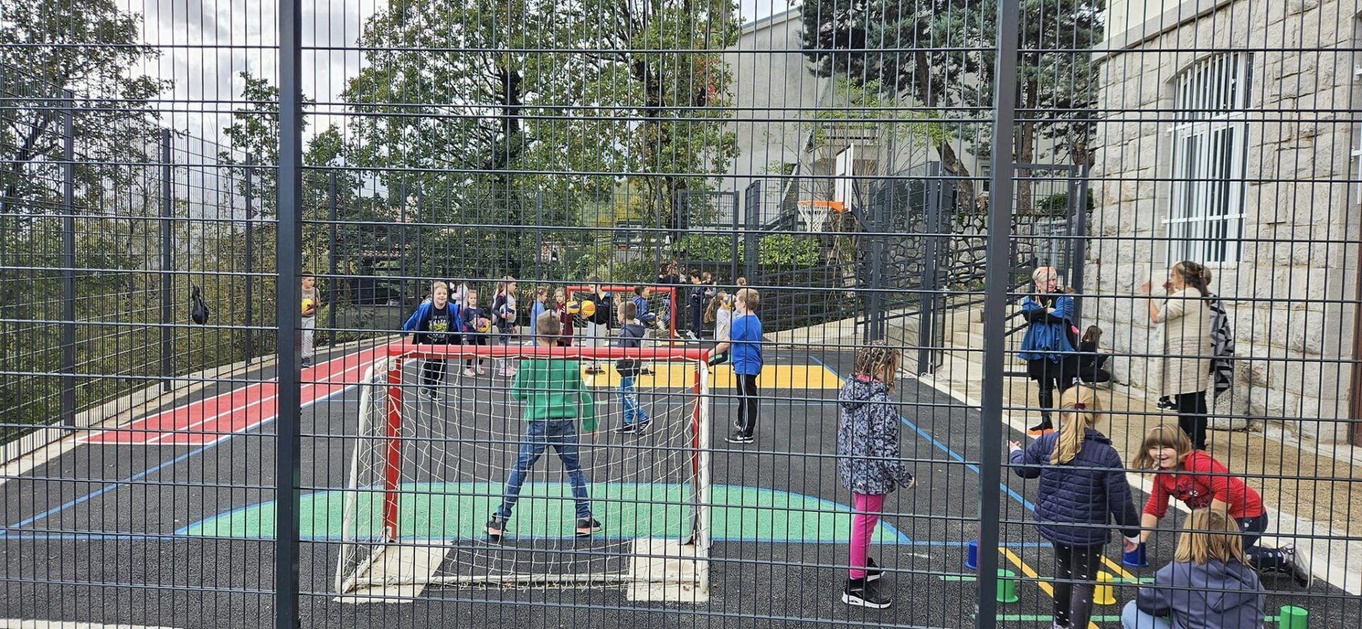 os veprinac skola djeca igraliste (3)