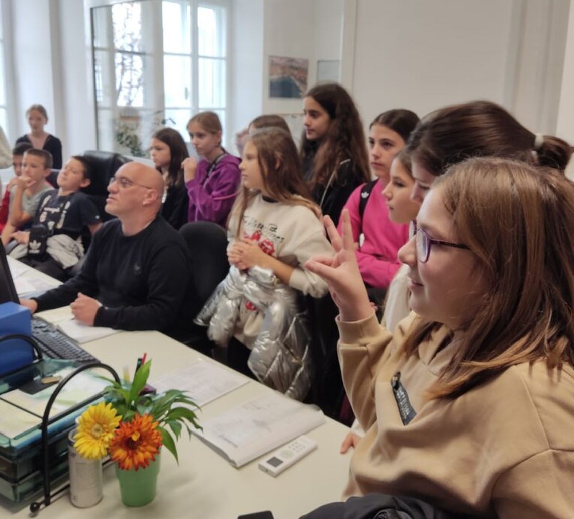 prometni centar učenici srdoči rijeka plus 14 prometni centar učenici srdoči rijeka plus 14