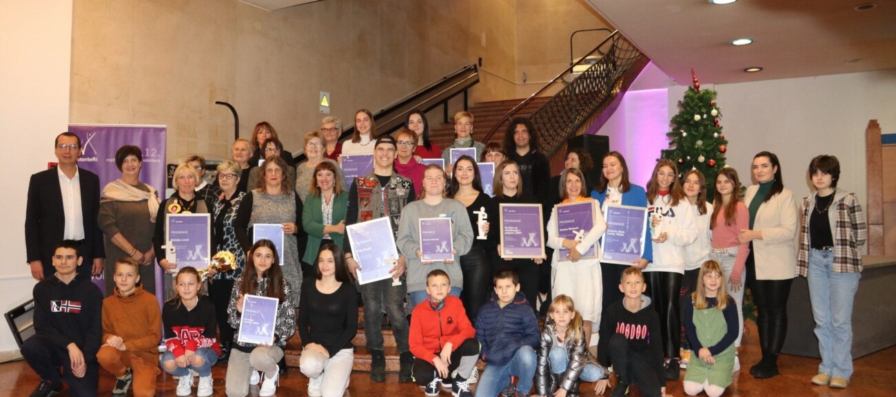 Dodijela-nagrada-Volonteri-godine-25-1800×800 Dodijela-nagrada-Volonteri-godine-25-1800×800