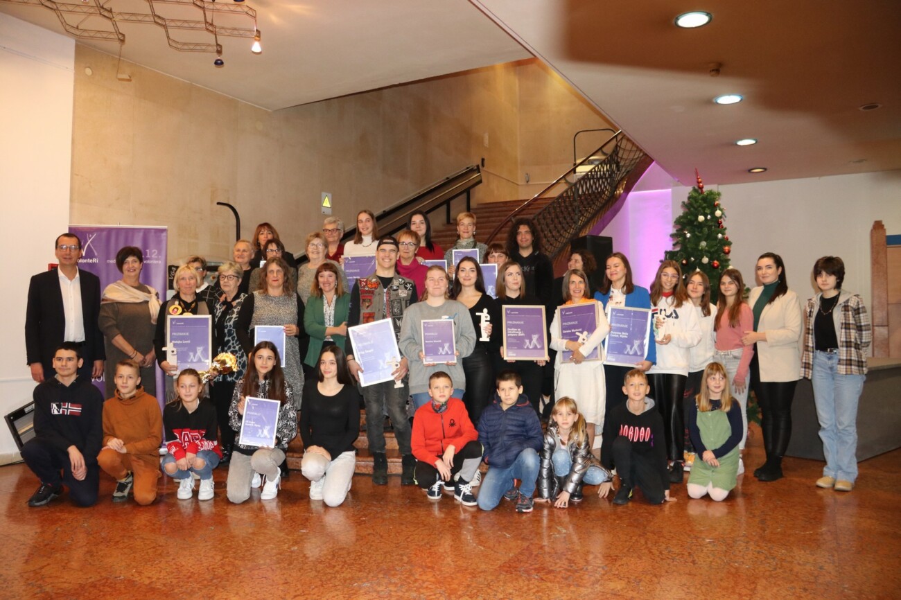 Dodijela-nagrada-Volonteri-godine-25 Dodijela-nagrada-Volonteri-godine-25