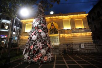 Opatija: Grad ukraen za Advent