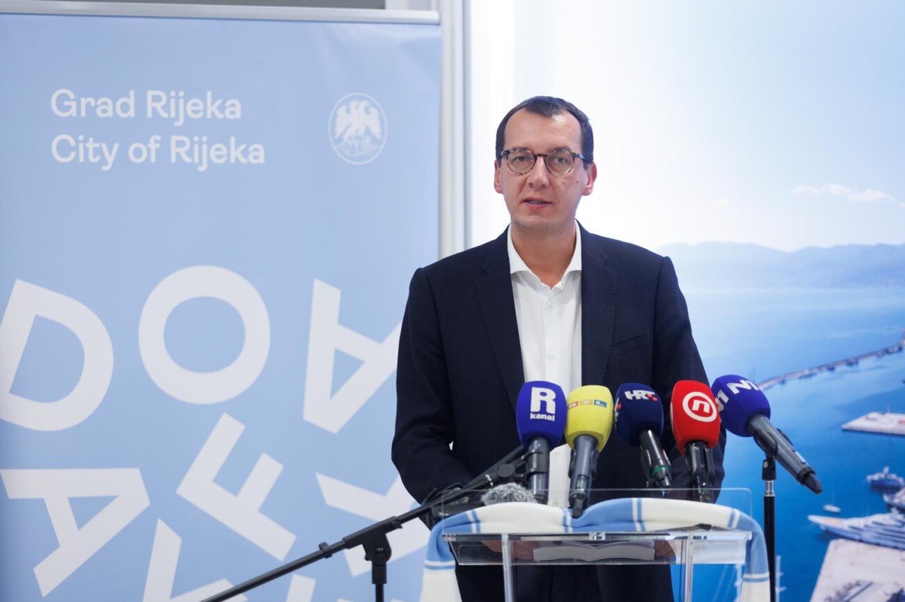 Rijeka: Prezentacija projektnog koncepta multifunkcionalnog kompleksa Stadiona Kantrida Rijeka: Prezentacija projektnog koncepta multifunkcionalnog kompleksa Stadiona Kantrida