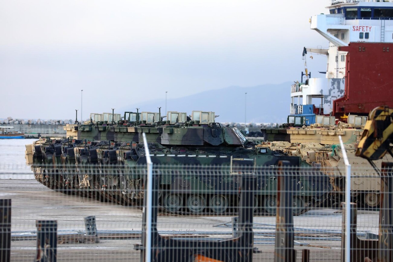 Rijeka: Otkrivena borbena vozila Bradley u riječkoj luci Rijeka: Otkrivena borbena vozila Bradley u riječkoj luci