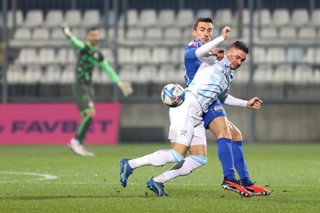 Rijeka i Slaven Belupo sastali se u 18. kolu SuperSport HNL-a Rijeka i Slaven Belupo sastali se u 18. kolu SuperSport HNL-a