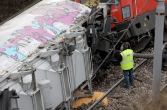 Sudar vlaka i pružnog vozila nedaleko Rijeke, nema ozlijeđenih