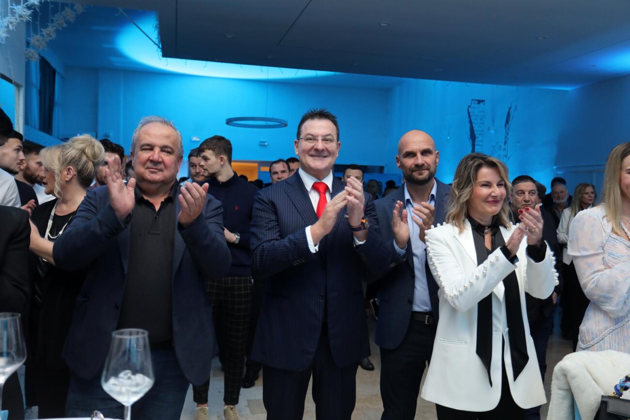 Rijeka: No? HNK Rijeke “Zajedno smo Rijeka” Rijeka: No? HNK Rijeke “Zajedno smo Rijeka”