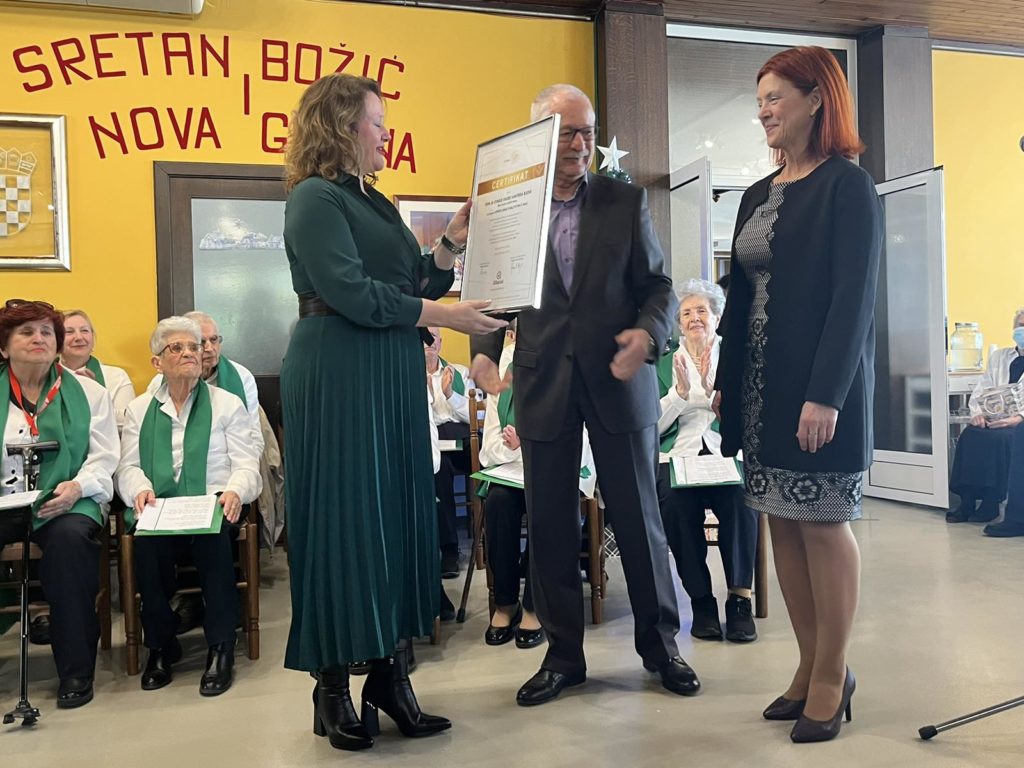 dom kantrida e qalin (7) dom kantrida e qalin (7)