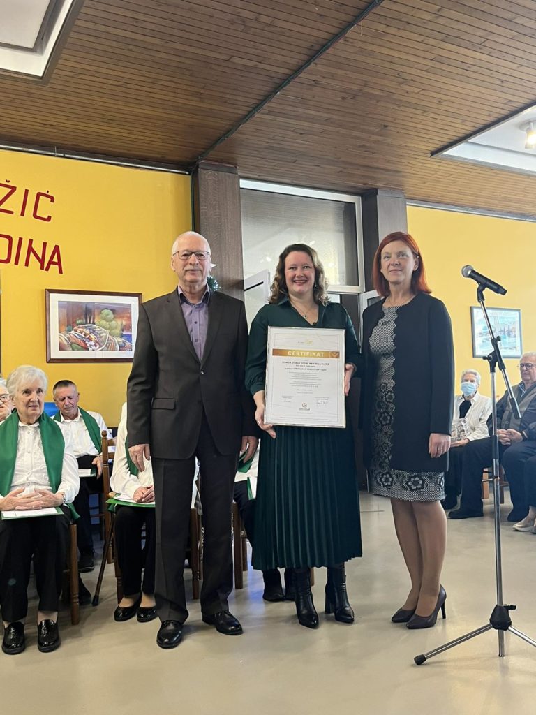 dom kantrida e qalin (8) dom kantrida e qalin (8)