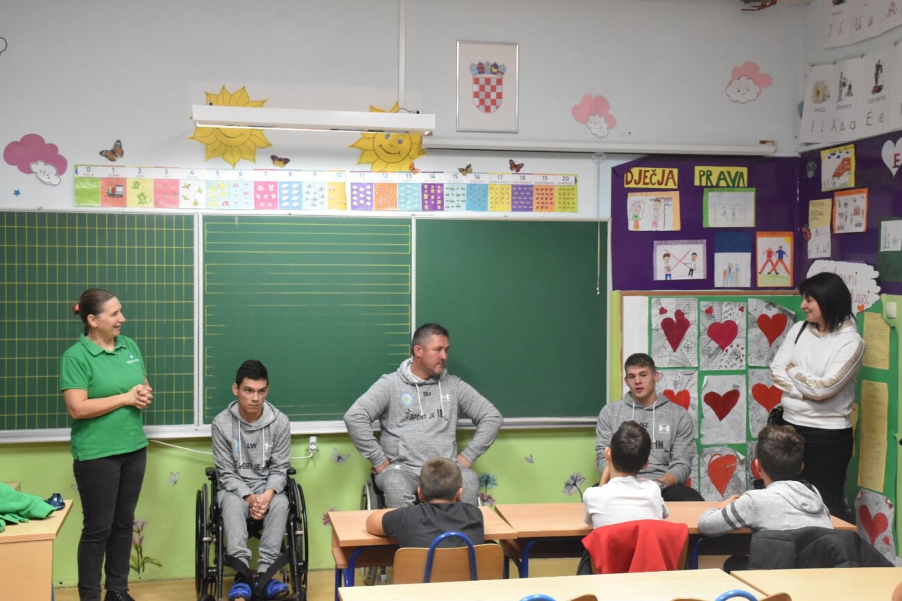 viskovo sport je in (5) viskovo sport je in (5)