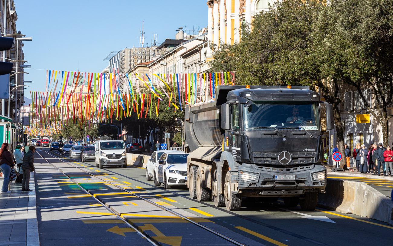 Ilustrativna Riva promet-121 Ilustrativna Riva promet-121