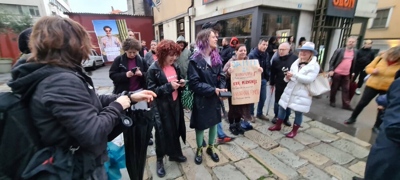 Mirni-prosvjed-protiv-molitvenog-skupa-inicijative-„Muževni-budite“-1