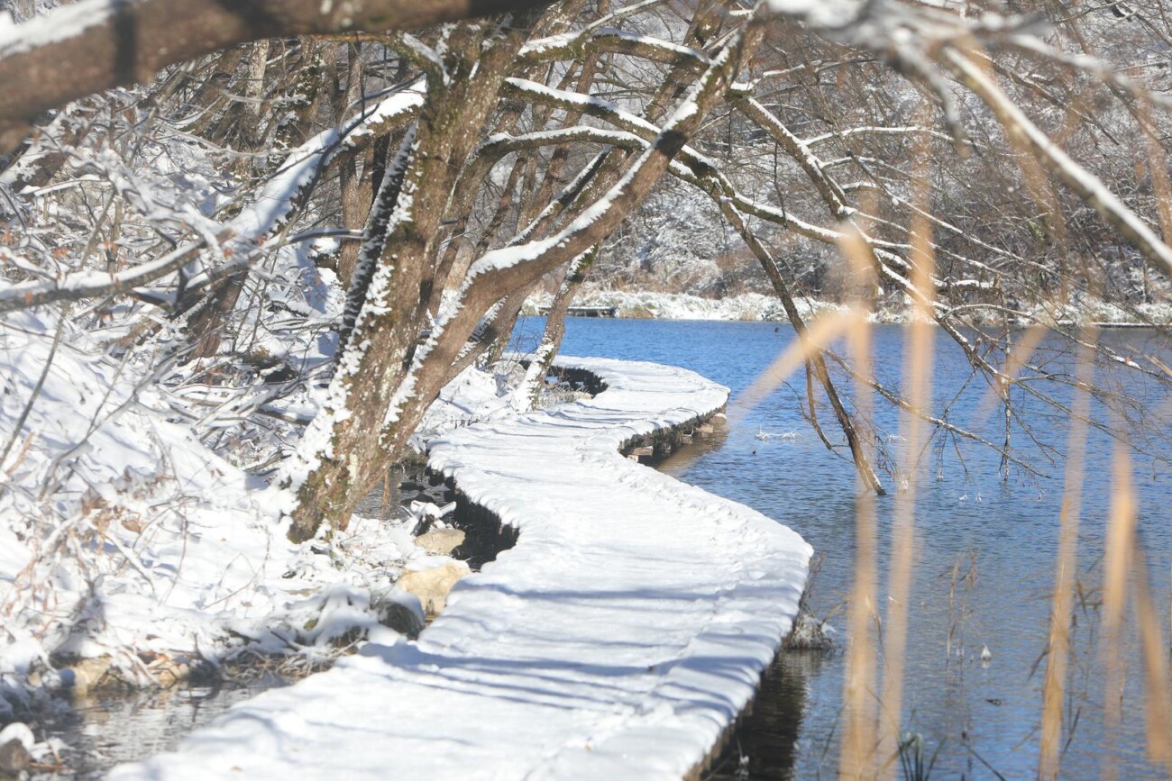Plitvice pod snijegom i ledom Plitvice pod snijegom i ledom