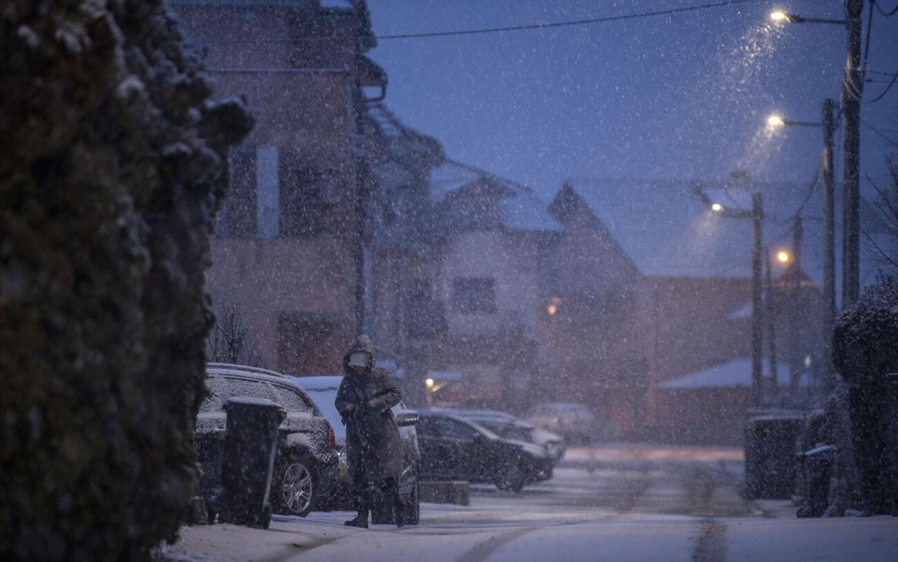 Zagreb: Zahlađenje i snijeg na ulicama grada