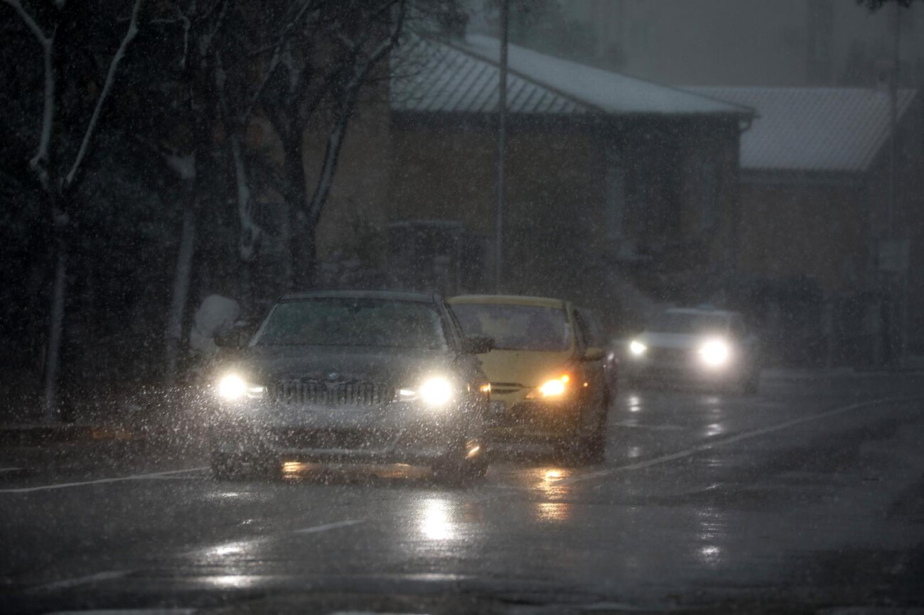Rijeka: Gust snijeg pada irom grada Rijeka: Gust snijeg pada irom grada