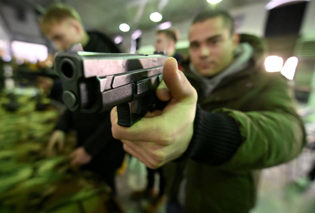 Zagreb: Dan otvorenih vrata Hrvatskoga vojnog učilišta dr. Franjo Tuđman Zagreb: Dan otvorenih vrata Hrvatskoga vojnog učilišta dr. Franjo Tuđman