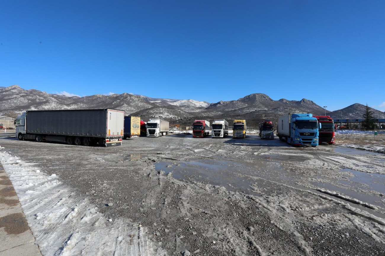 Rijeka: Brojni kamioni zaustavljeni na Grobniku