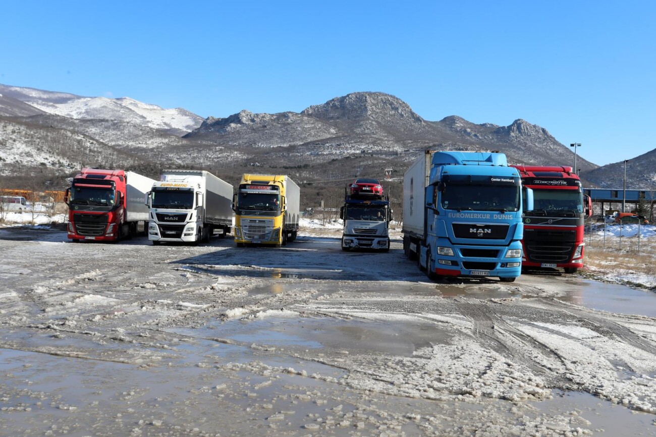 Rijeka: Brojni kamioni zaustavljeni na Grobniku