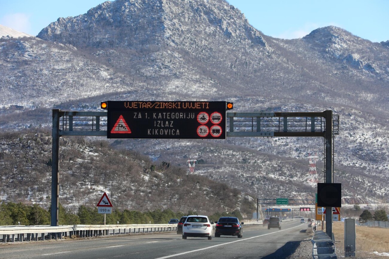 Rijeka: Brojni kamioni zaustavljeni na Grobniku