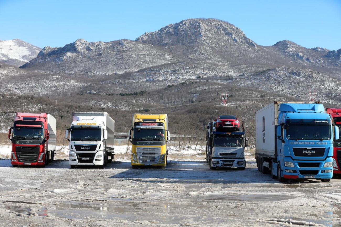 Rijeka: Brojni kamioni zaustavljeni na Grobniku