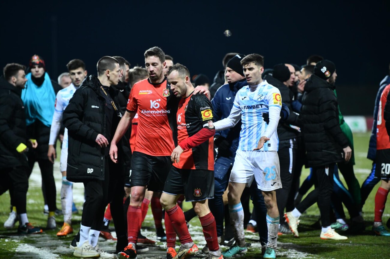 Naguravanje nogometaša Gorice i Rijeke nakon utakmice