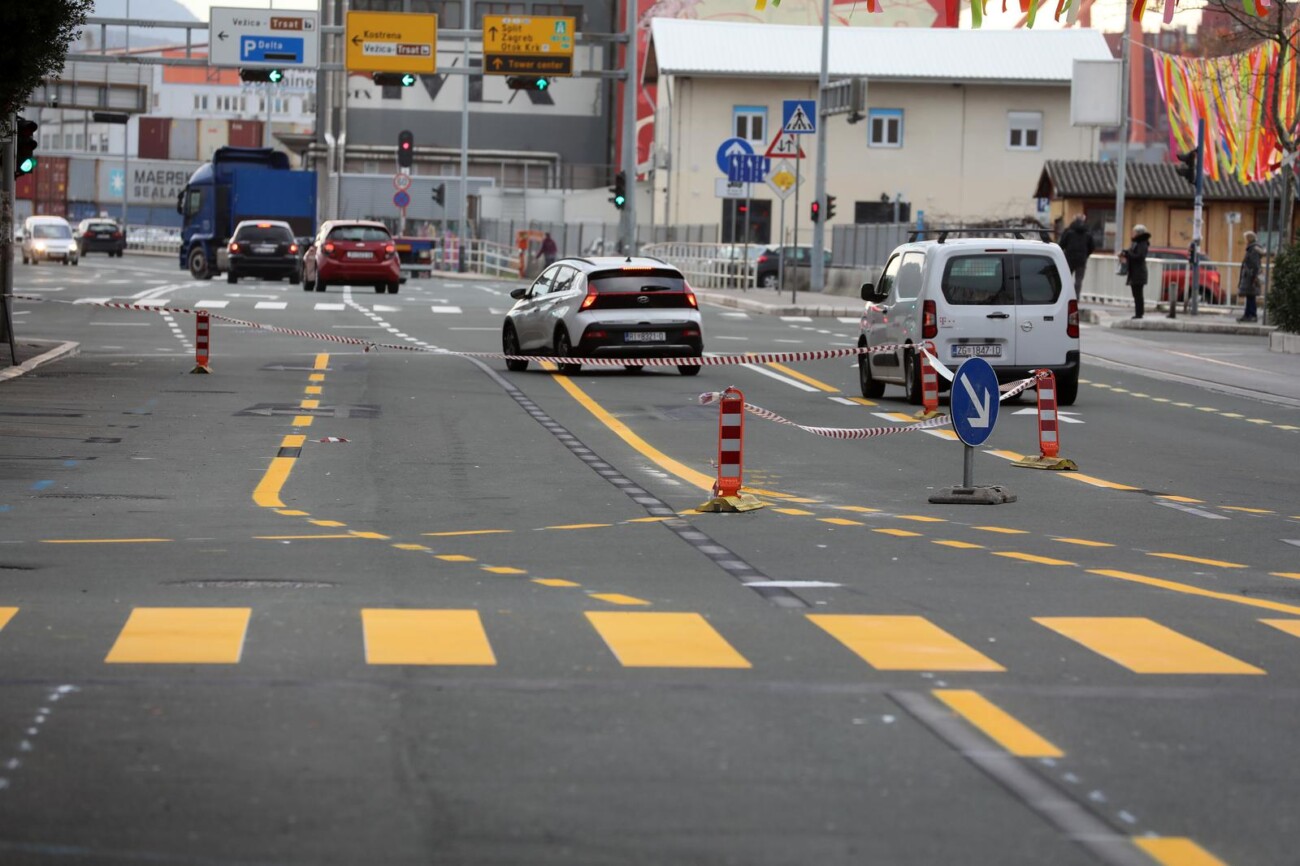 Rijeka: Nova regulacija prometa ulicama Riva i Ivana zajca Rijeka: Nova regulacija prometa ulicama Riva i Ivana zajca