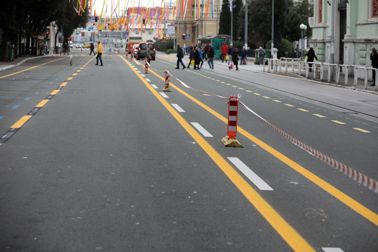 Rijeka: Nova regulacija prometa ulicama Riva i Ivana zajca Rijeka: Nova regulacija prometa ulicama Riva i Ivana zajca