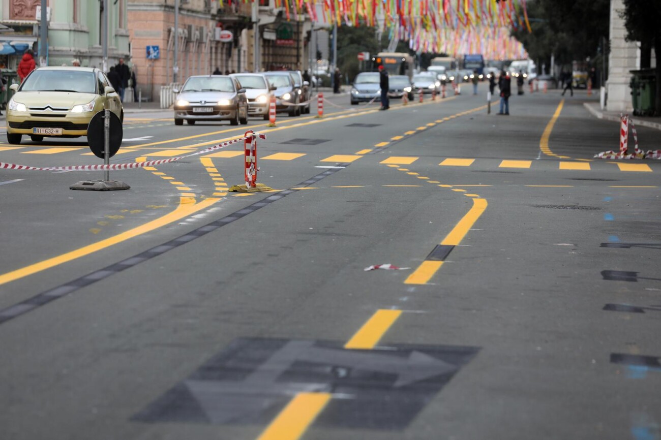 Rijeka: Nova regulacija prometa ulicama Riva i Ivana zajca Rijeka: Nova regulacija prometa ulicama Riva i Ivana zajca