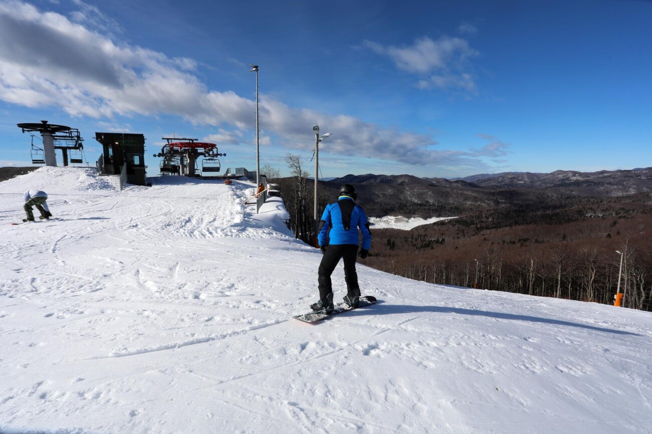 Nova žičara na Platku danas počela s radom, stajala je 4,8 milijuna eura Nova žičara na Platku danas počela s radom, stajala je 4,8 milijuna eura