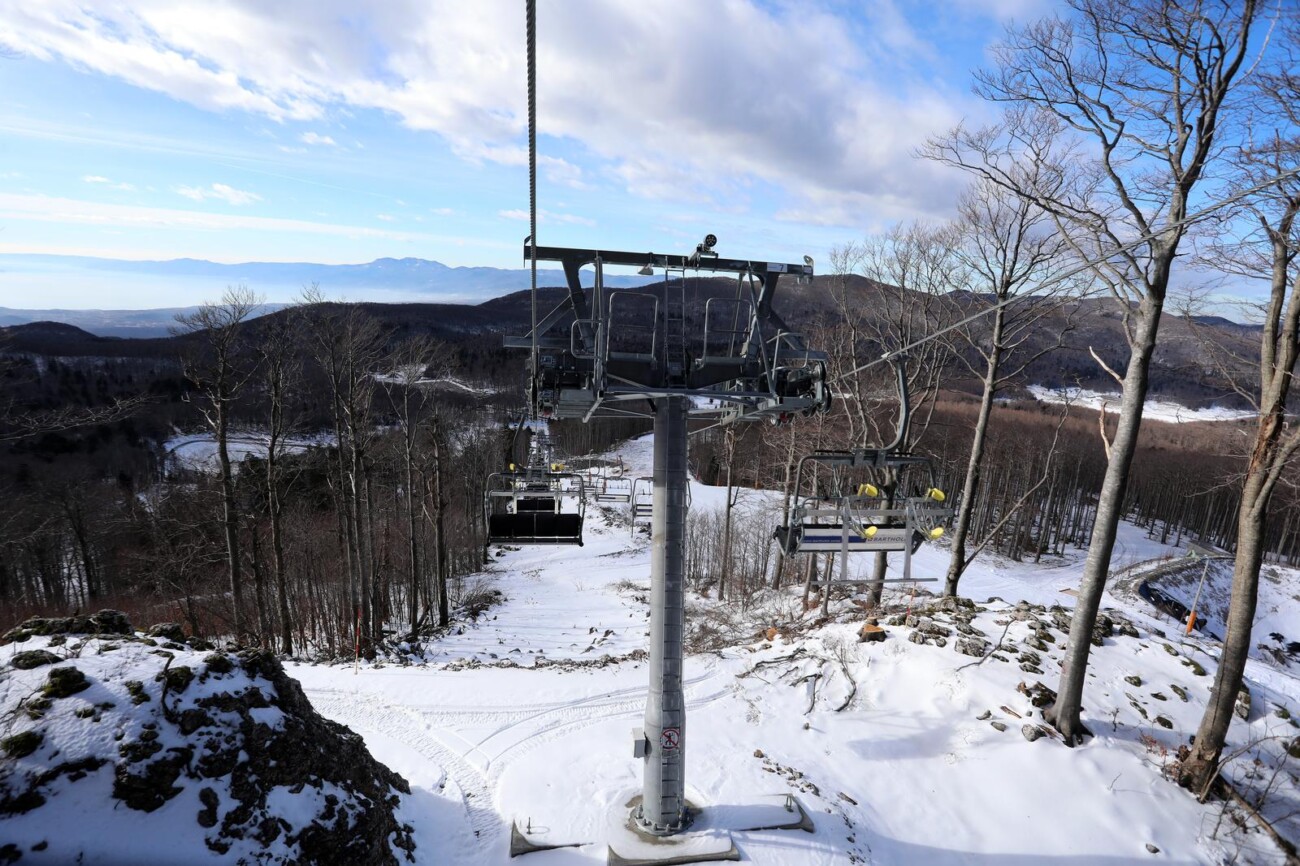 Nova žičara na Platku danas počela s radom, stajala je 4,8 milijuna eura Nova žičara na Platku danas počela s radom, stajala je 4,8 milijuna eura