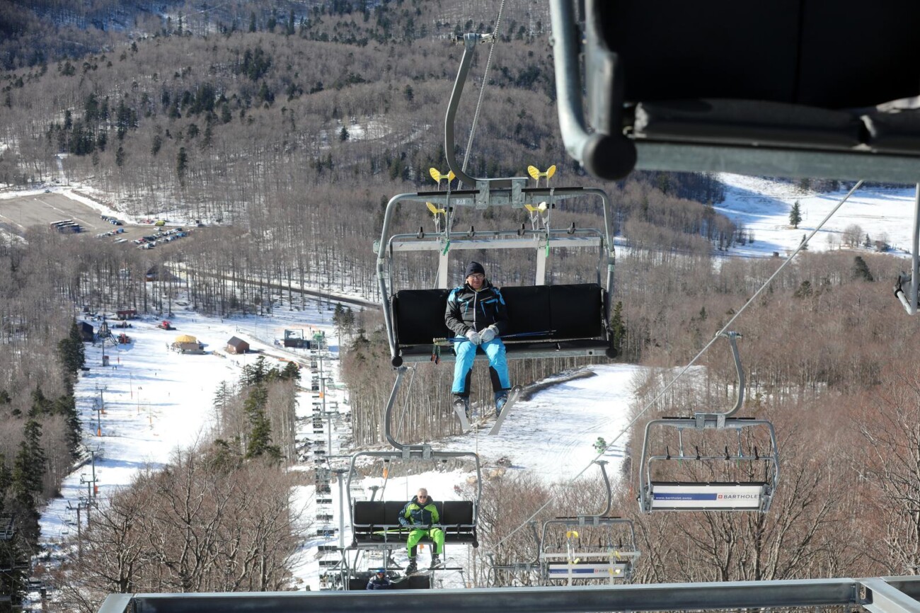 Nova žičara na Platku danas počela s radom, stajala je 4,8 milijuna eura Nova žičara na Platku danas počela s radom, stajala je 4,8 milijuna eura