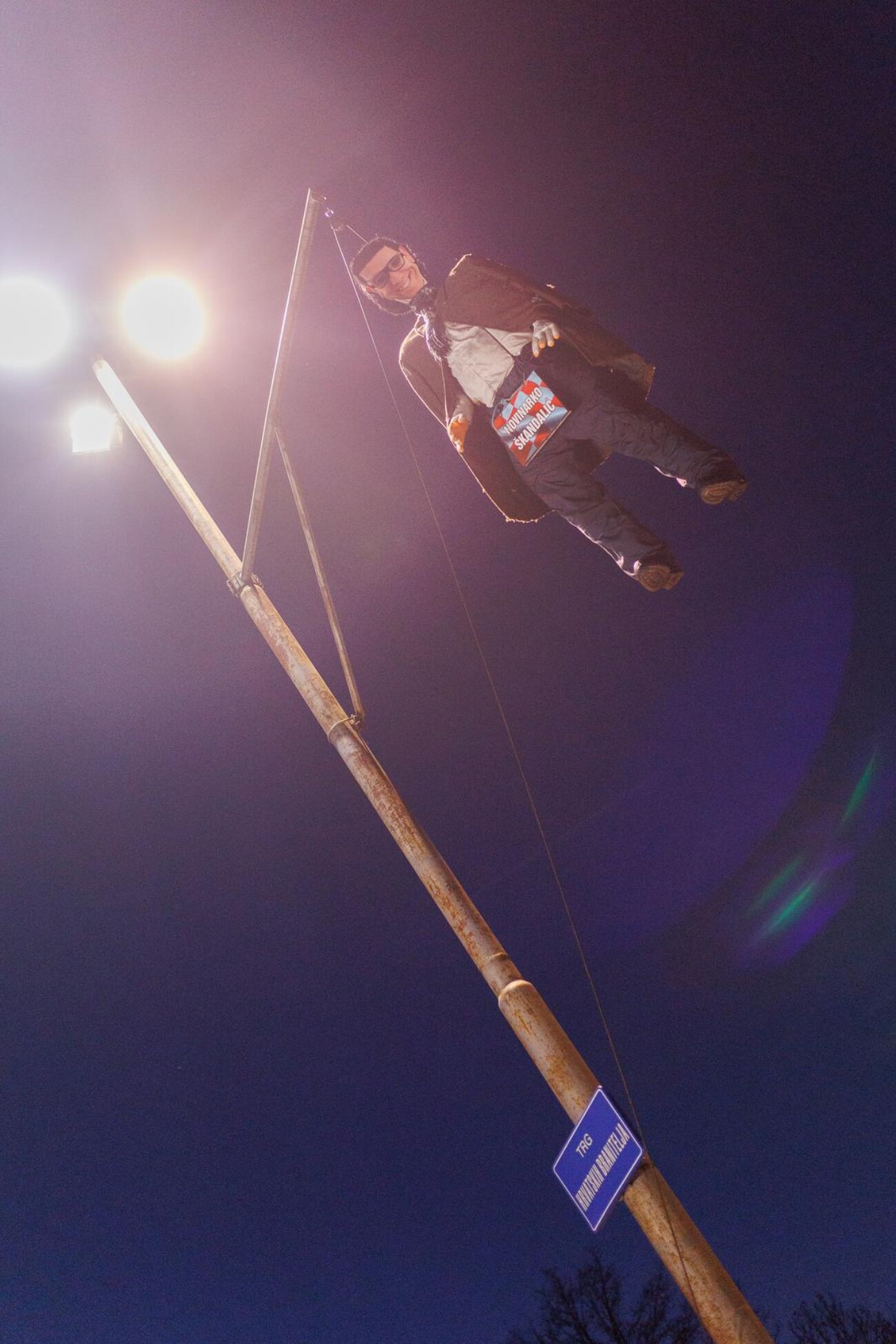 Ponovno dizanje pusta na Čavlima