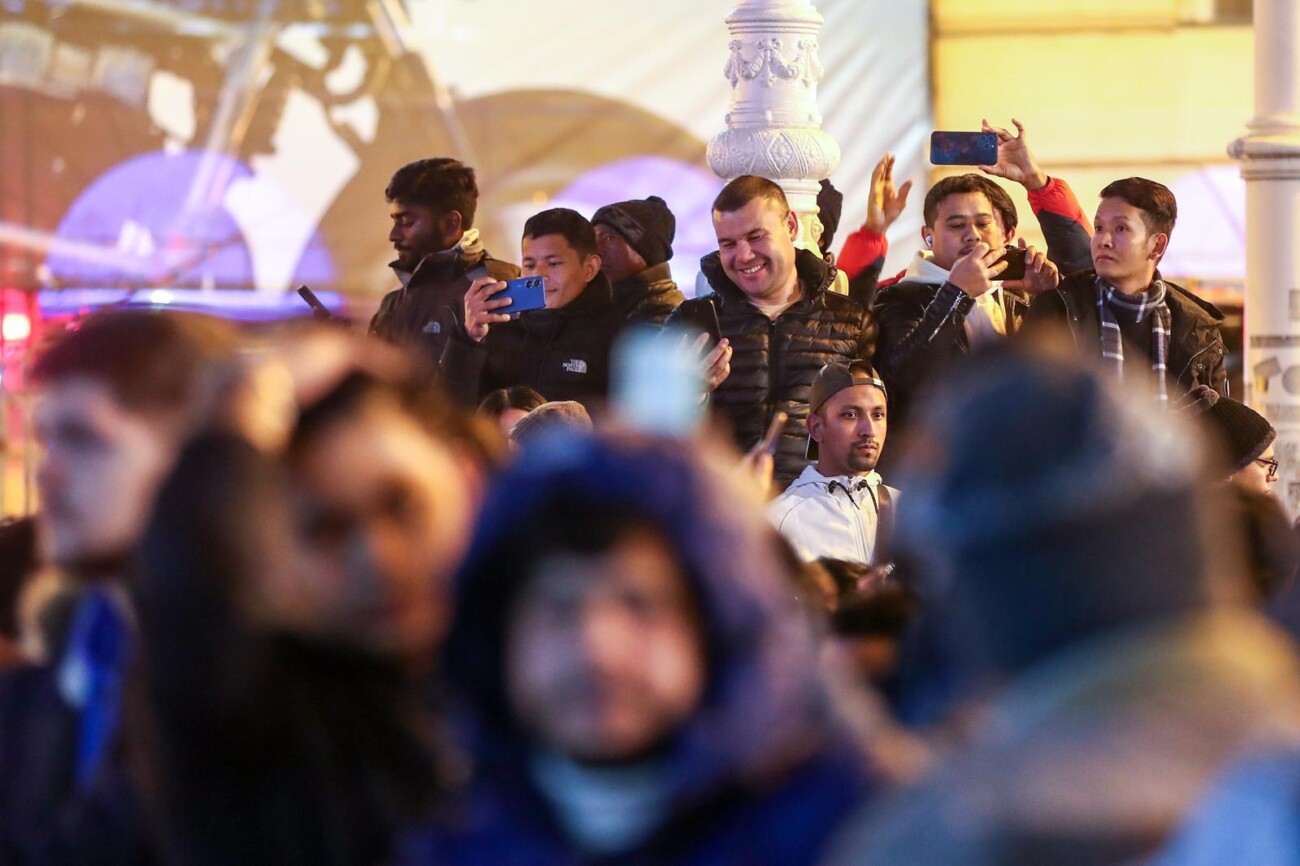 Zagreb: Atmosfera na dočeku nove 2024. godine na Trgu bana Jelačića